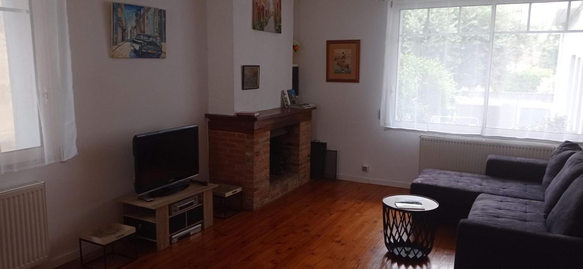 80 M2 Independant 4 Personnes Direct Gare Ou Aeroport Jardin Piscine Appartement Toulouse Buitenkant foto