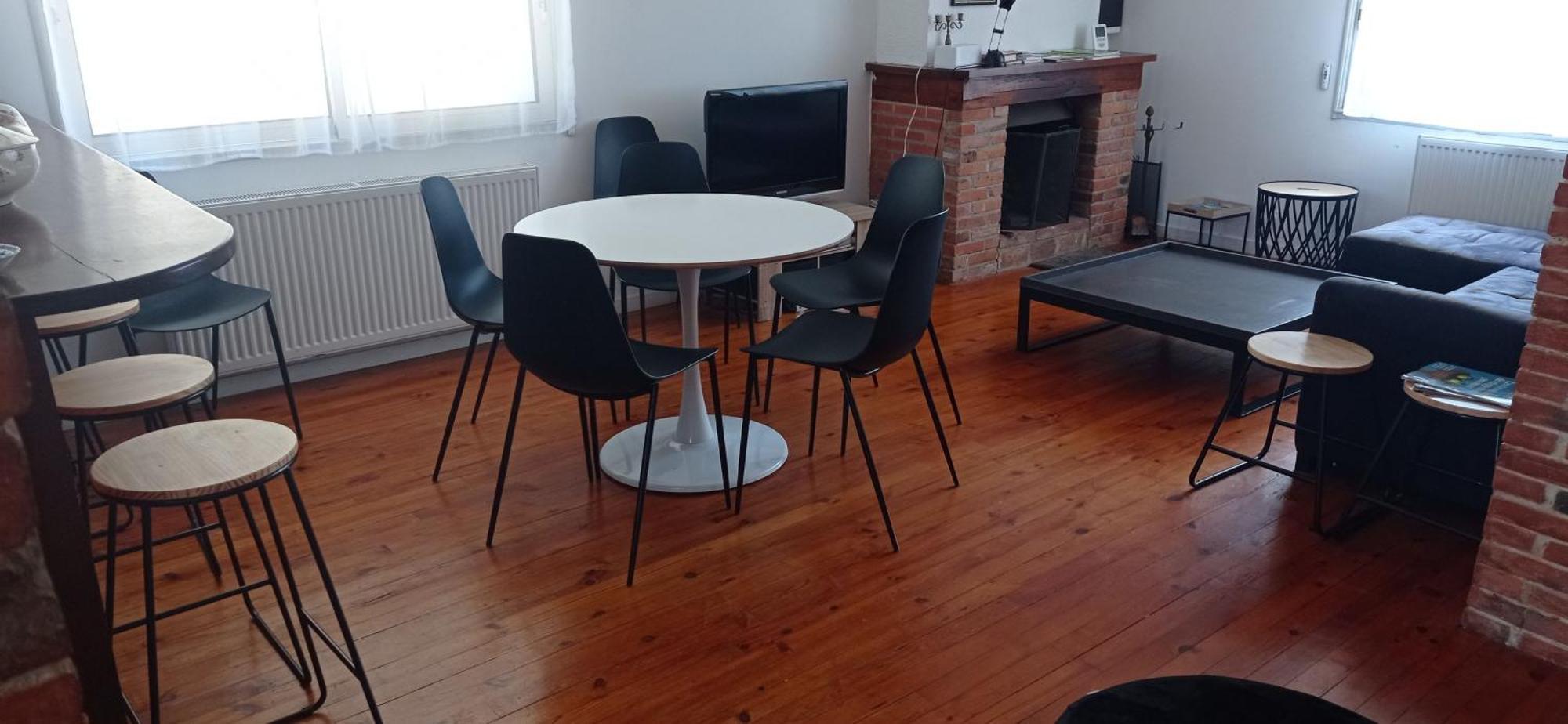 80 M2 Independant 4 Personnes Direct Gare Ou Aeroport Jardin Piscine Appartement Toulouse Buitenkant foto